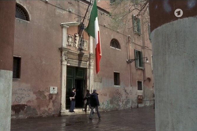 Venice Commissario Brunetti and Donna Leon: Walk His Beat - Price and what you actually get for $93.16