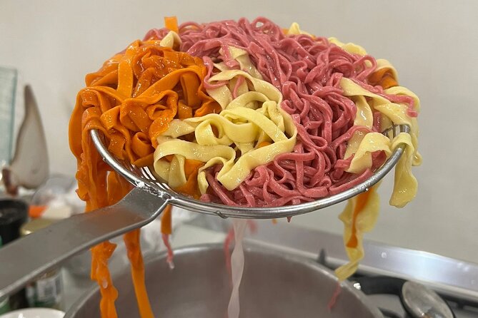 Venice Cooking Class in Mestre – Pasta & Tiramisu, wine and more - Getting there without stress: Via Andrea Costa and the 6:00 pm start