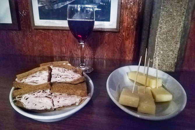 Venice Dinner Food Tour around Jewish Ghetto & Cannaregio Quarter - Who this tour is perfect for (and who should choose another option)