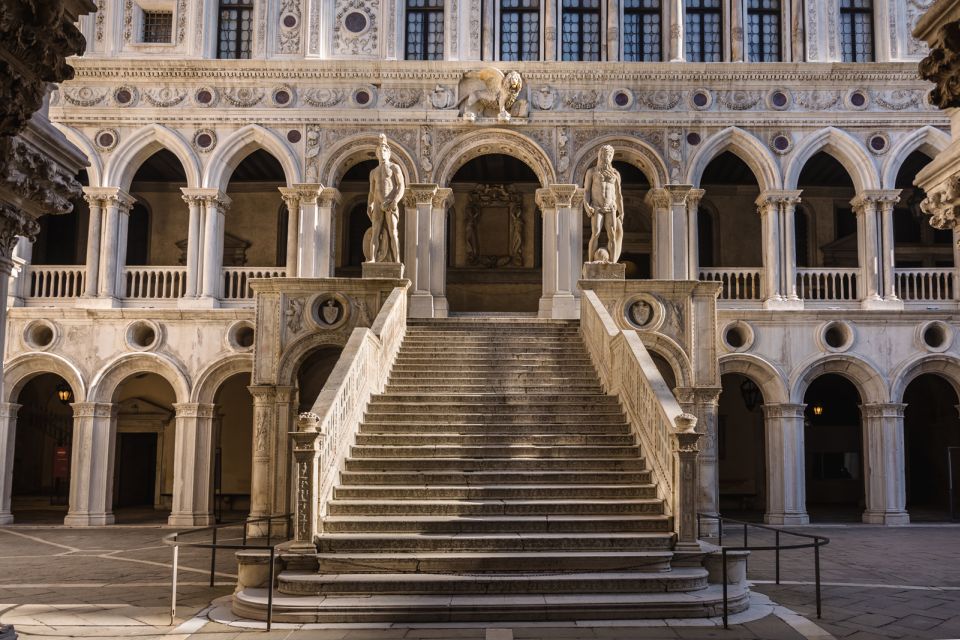 Venice: Doge Palace, San Marco Basilica & Rialto Bridge - San Marco walking segment: from major landmarks to quieter Venice corners