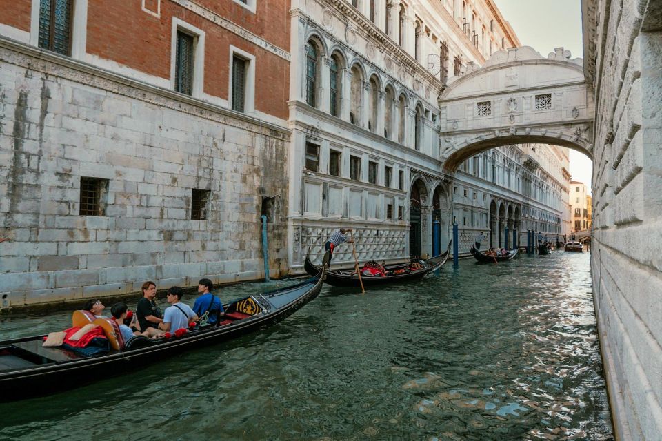 Venice: Doge's Palace and Basilica Tour with Gondola Ride - Doge’s Palace: Where Ducal Venice Ruled