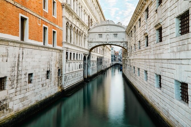 Venice: Doge's Palace Skip-the-Line Entry + Audioguide App - Key highlights at a glance
