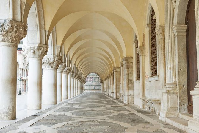 Venice Doge's Palace & St. Mark's Semi-Private Tour, Max 6 People - Duration, meeting point, and what your timing should look like