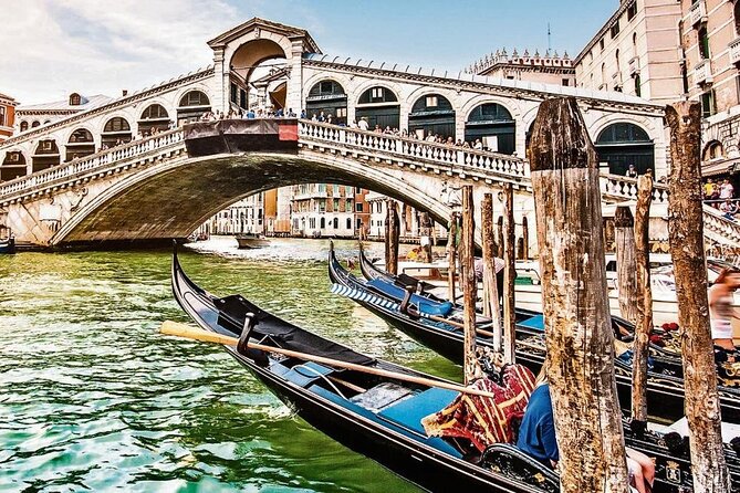 Venice: Enchanting City Walk & Majestic Gondola Glide! - Ponte de le Ostreghe: The Name Game That Turns Into Food and Water History