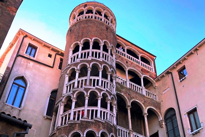 Venice for Kids: Family-Friendly Small-Group Walking Tour - Rialto Bridge and the Grand Canal crossings your kids will spot instantly