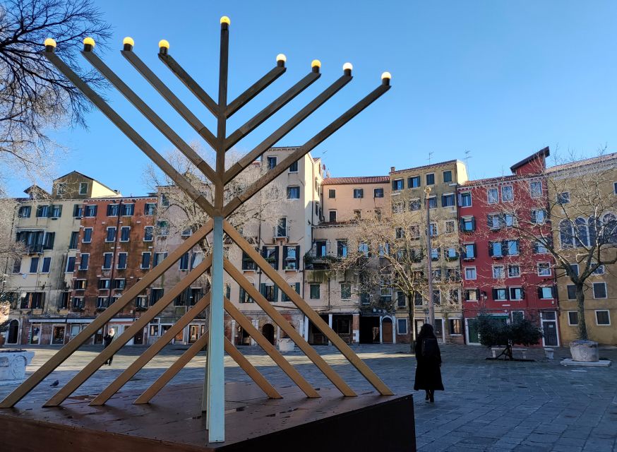 Venice: Ghetto Highlights and Cannaregio Walking Tour - Casa del Tintoretto, the tomb area, and the legend connection