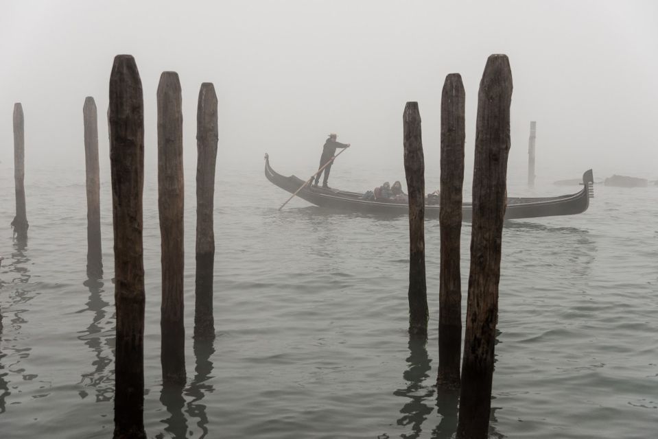 Venice: Ghost Tour to Rialto and San Marco Square - Meeting at Alilaguna and getting oriented fast