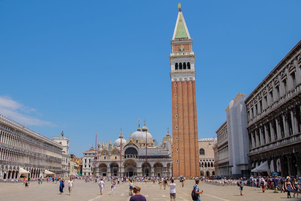 Venice: Guided Walking Tour with skip-the-line tickets - Practical Venice tips that will save you stress