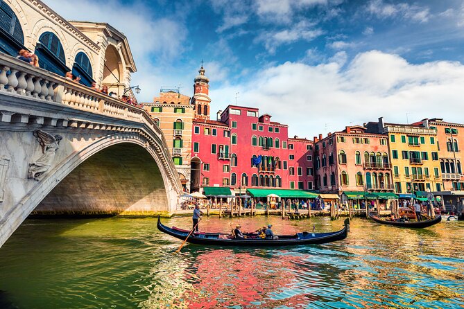 Venice: Hidden Gems Walking Tour with a Local Guide - A narrow street detour near Hotel Corte di Gabriela