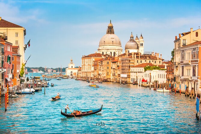 Venice Highlights Self Guided Scavenger Hunt and Walking Tour - Doge’s Palace and the quieter church stops: a smarter finishing arc