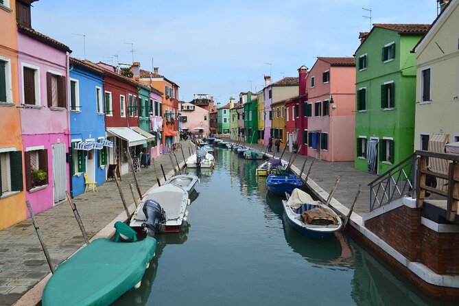 VENICE in 1 Day WOW Tour: city walk, Murano, Burano with lunch! - Rialto and San Marco: the two Venice power zones