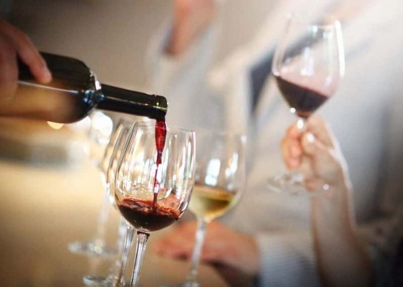Venice: Italian Prosecco or Red Wine Tasting Expereince - Where you meet at Campo Santo Stefano and how to find Ai Do Cancari