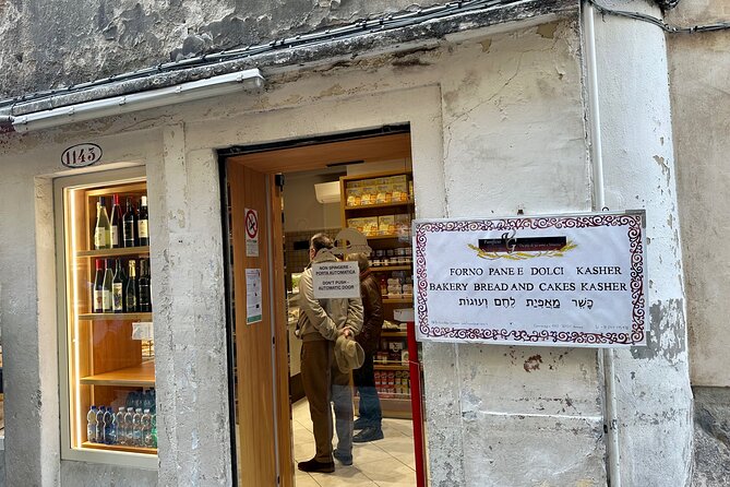 Venice Jewish Ghetto and Cannaregio Food, Wine, Sightseeing Tour - Entering the Jewish Ghetto: Meaningful Sites Outside the Usual Rush