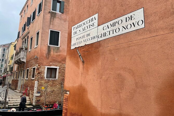 Venice: Jewish Ghetto Walking Tour with Synagogues Visit - Ghetto Ebraico and Cannaregio: Yellow Signs, Everyday Streets, and Real Landmarks