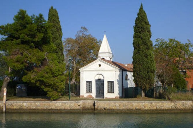 Venice Lagoon Private Boat Tour with Prosecco aperitif - Biennale Shipyard Stop: Art and Architecture on the Waterline