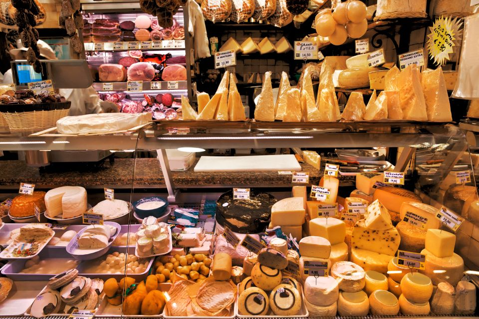 Venice: Market Tour and Meal at a Local's Home - Wine, Coffee, and the Real Value of What’s Included