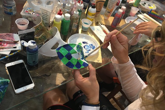 Venice Mask Workshop Class - Key things that make this mask workshop worth your time