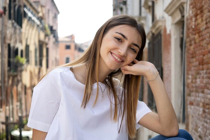 Venice Portrait Photoshoot - Making Memories - How Nicoletta Tailors Your Photos to Your Personality
