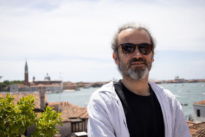 Venice Portrait Photoshoot - Making Memories - Price and Value: $465.43 Per Group Up to Four