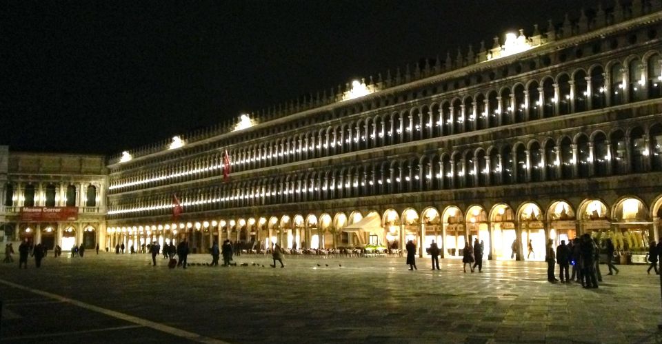 Venice: Private After Dark Tour and Gondola Ride - San Gallo and San Gallo’s Murders: When the Guide Gets Specific