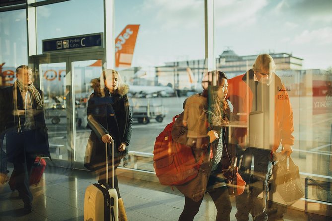 Venice Private Transfer (Hotel, Port, Venice or Treviso Airport, Mestre TrainSt) - From car to boat to hotel: what the ride actually feels like