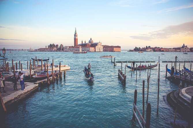 Venice Private Walking Tour with a Local - The meeting point on Riva degli Schiavoni and why orientation matters