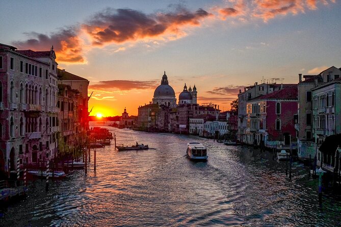 Venice Private Walking Tour with a Local - Walking pace and how long it really takes (2 to 6 hours)