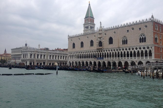 Venice Sailing Cruise to northern lagoon - Italian fish lunch on the water (and how to handle dietary needs)