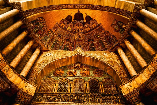 Venice Saint Mark's Basilica Guided Tour with Priority Access - Entering St. Mark’s Basilica: what the guide helps you actually see