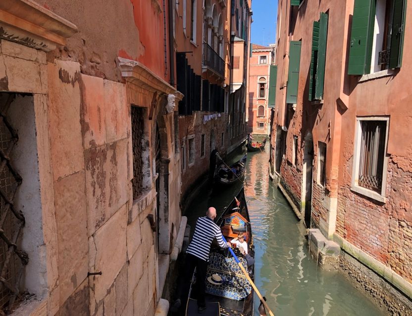 Venice: Shared Gondola Ride - Shared Gondola Reality: Space, Sound, and the Up-To-Five Rule