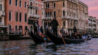 Venice: Shared Gondola Ride at Sunset - Where you meet: TU.RI.VE. near St. Mark’s