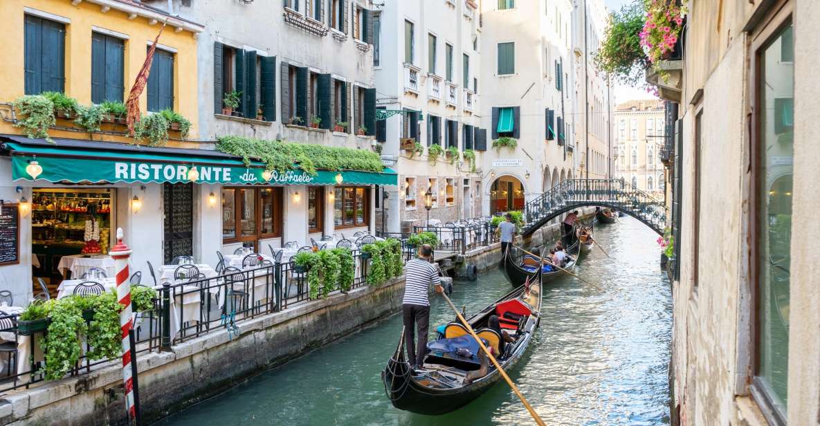 Venice: Shared Gondola Ride through the Lagoon City - Key highlights you’ll actually feel on the ride
