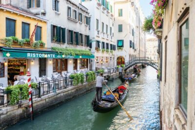 Venice: Shared Gondola Ride through the Lagoon City - Finding TU.RI.VE near St. Mark’s without stress