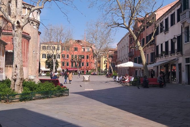 Venice Small Group Walking Tour of Most-Famous Sites &Attractions - Price and Value: Is $48.39 Worth Two Hours?
