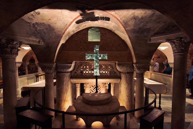 Venice: St Mark's Basilica After-Hours Tour with Optional Doge's Palace - Price and value: what $143.91 buys you in real terms