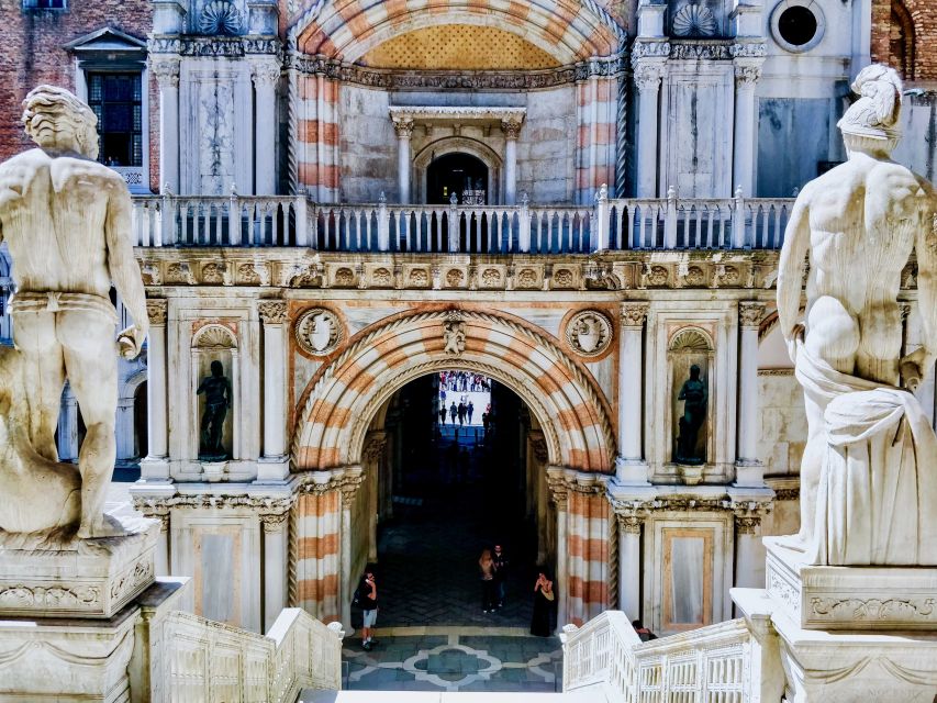 Venice: St Mark's Basilica, Doge's Palace, and Gondola Ride - St Mark’s Basilica area: outside views, Doge’s chapel history, and the horses