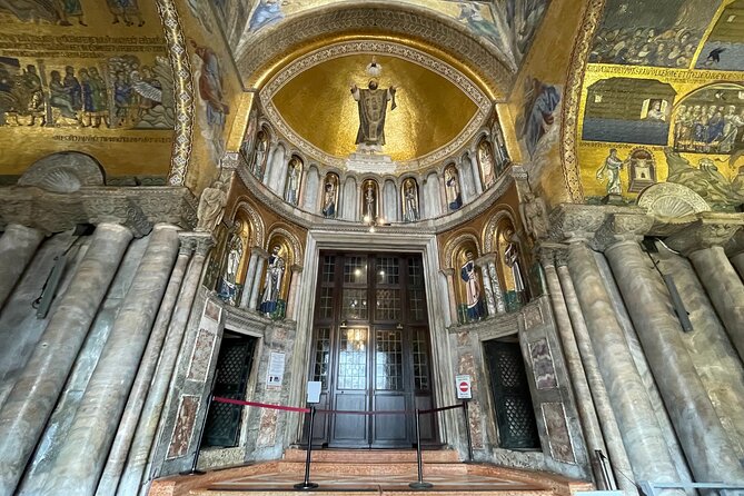 Venice: St.Mark's Basilica & Doge's Palace Tour with Tickets - Group size, pace, and hearing your guide in a crowd