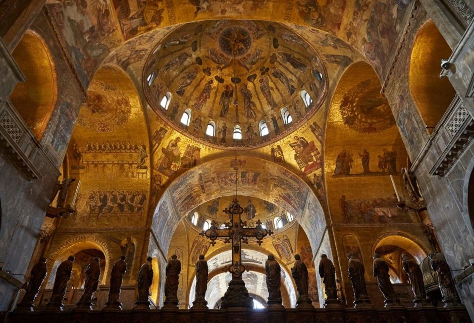 Venice: St. Mark's Basilica Tour with Doge's Palace Option - Starting in St. Mark’s Square the right way