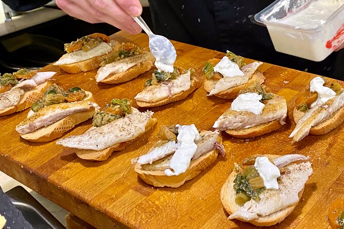Venice Street Food Tour with Local Guide with Local Food Market Visit - Starting point at Campo San Bortolomio, ending near Campo Santa Margherita