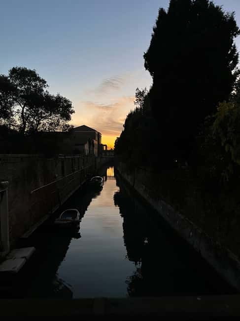 Venice: Sunrise Walking Tour with Espresso - 6:45 a.m. in Venice: why this timing matters