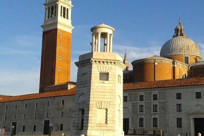 Venice Sunset Cruise by Typical Venetian Boat with Prosecco - The Boat You’ll Sail On: Sampierotta vs Bragozzo