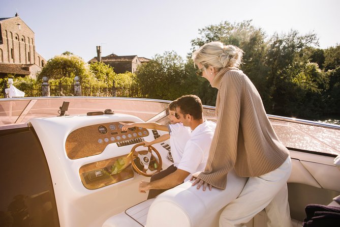 Venice: Sunset Lagoon Experience - Music, jumping in, and how to set expectations