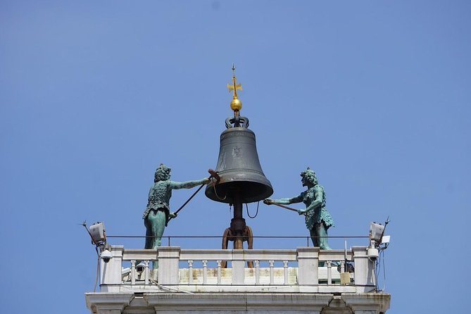 Venice Through a Local’s Eyes: Private Water Taxi & Walking Tour - The walking segment: guided, freeform, and built around your interests