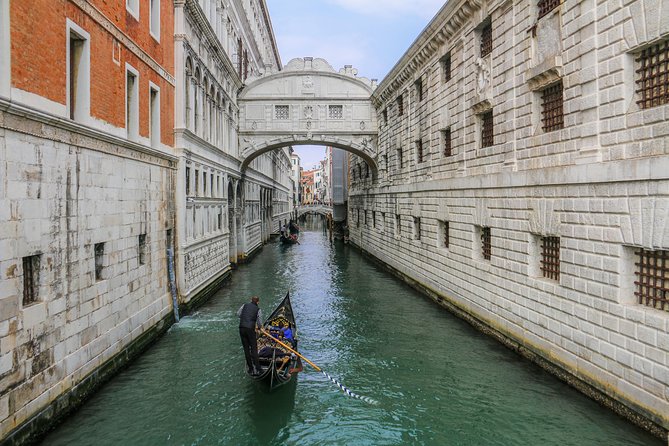 Venice Tour by High-Speed train from Florence - Stop 2: Basilica di Santa Maria Gloriosa dei Frari (Titian lives here)
