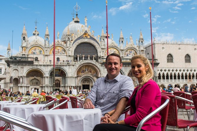 Venice VIP Photo Session in Venice - Meeting Point and Timing: Start Easy near Rialto