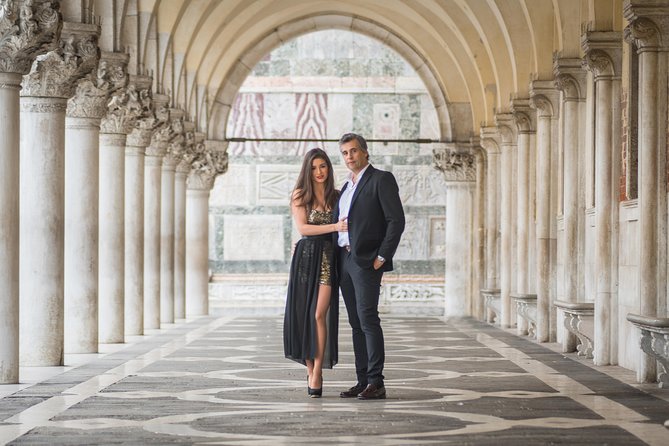 Venice VIP Photo Session in Venice - Tips That Help You Get Better Photos Without Awkward Posing