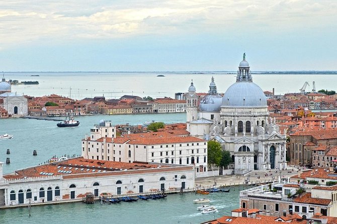 Venice Walking Tour and Gondola Ride - Stop 4: Torre dell’Orologio and a Renaissance moment in the middle of the square