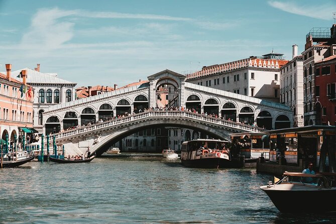Venice Walking Tour with Audioguide on Your Smartphone - Caffè Florian and the Procuratie arcades: a smart pause in Piazza San Marco