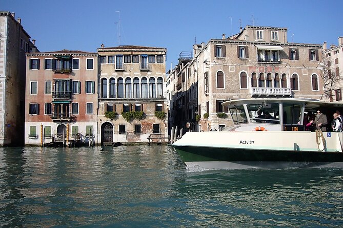 Venice Wheelchair-Accessible Private Tour - The €5 access fee on certain dates (and how to not get surprised)