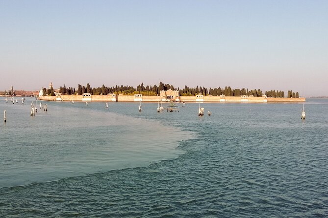 Venice's Cemetery on San Michele Island Tour - Meeting point and timing: 2:30 pm, about two hours of walking